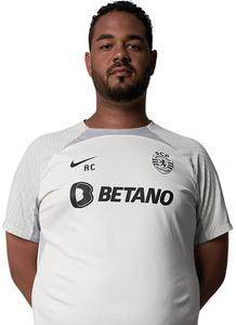 开云体育入口-阿莫林带5名助手去曼联执教 其中两人是90后