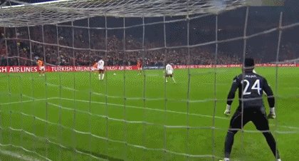 开云体育入口-曼联又丢人谁的错？名宿：不能全让奥纳纳背锅