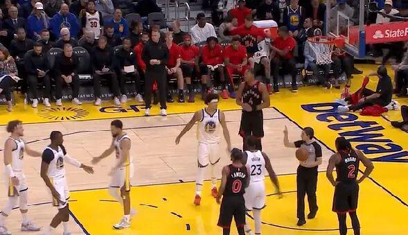 开云体育入口-巴特勒赛季报销后交易？！大JB笑了！库里想哭！最新回应来了！