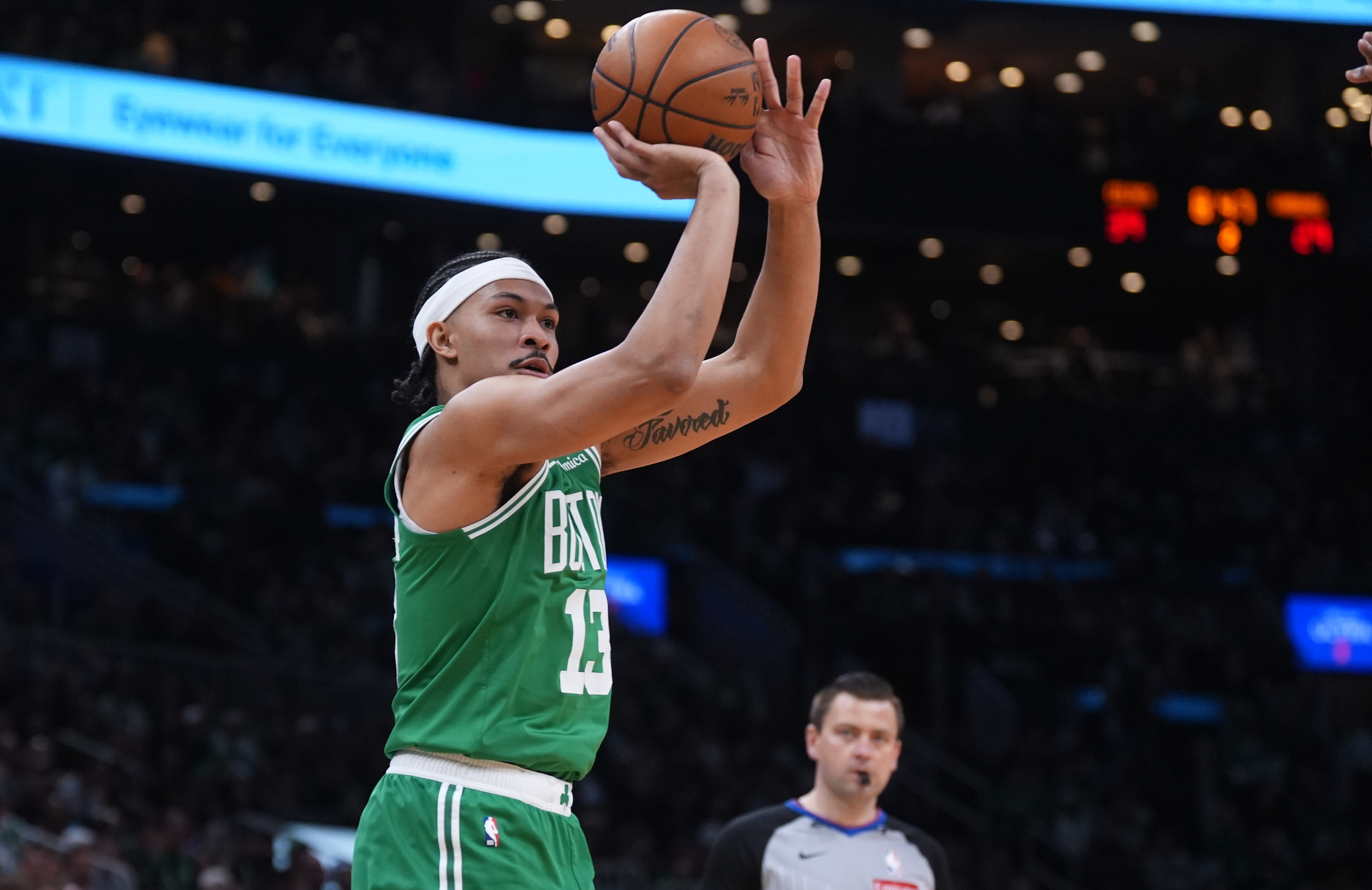 开云体育下载-得分皆生涯新高！谢尔曼砍下30分7板7助2断 哈珀砍27分7板4助3断